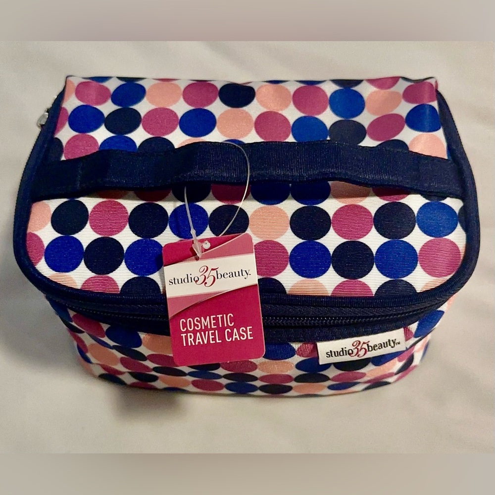 Studio Beauty Makeup Bag Cosmetic Travel Punch Multicolor Polka Dot